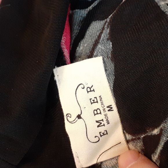 NWOT Black floral Kimono - Picture 3 of 3